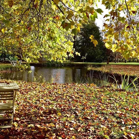 Manoir De Plaisance 4* Benon