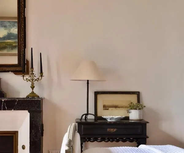 Manoir De Plaisance 4*