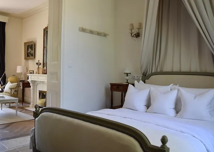 Manoir De Plaisance 4*