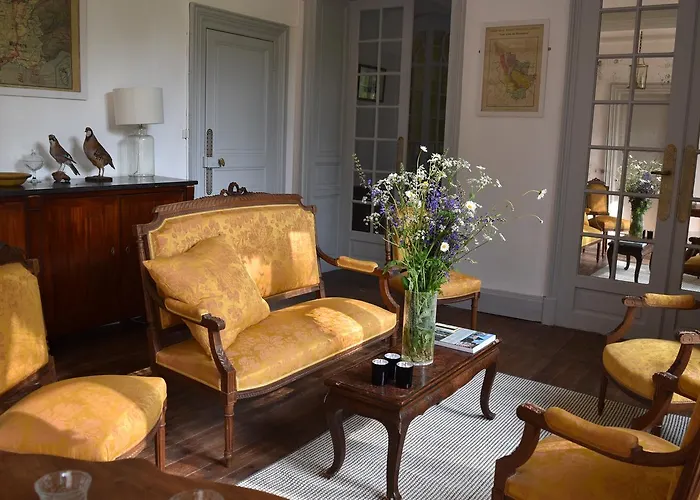 Manoir De Plaisance Bed and breakfast Benon