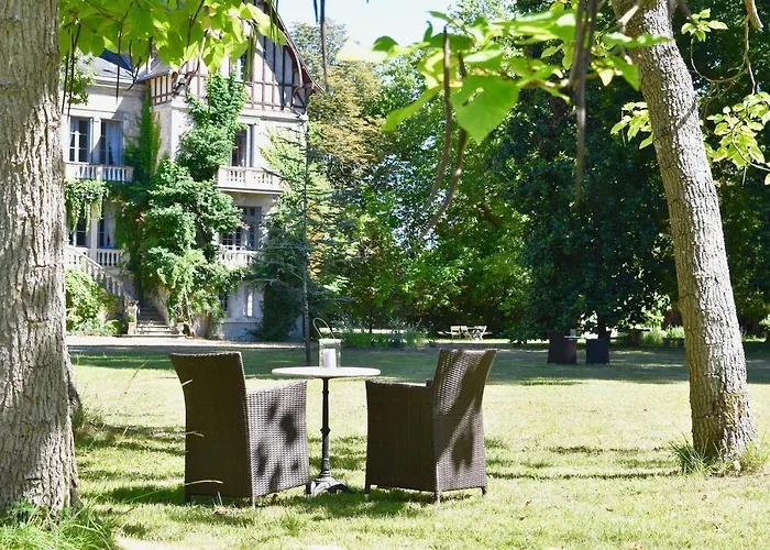 Bed and breakfast Manoir De Plaisance Benon