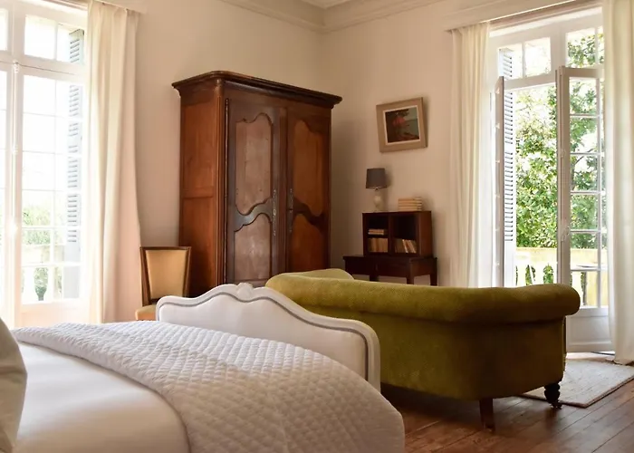 Manoir De Plaisance 4*